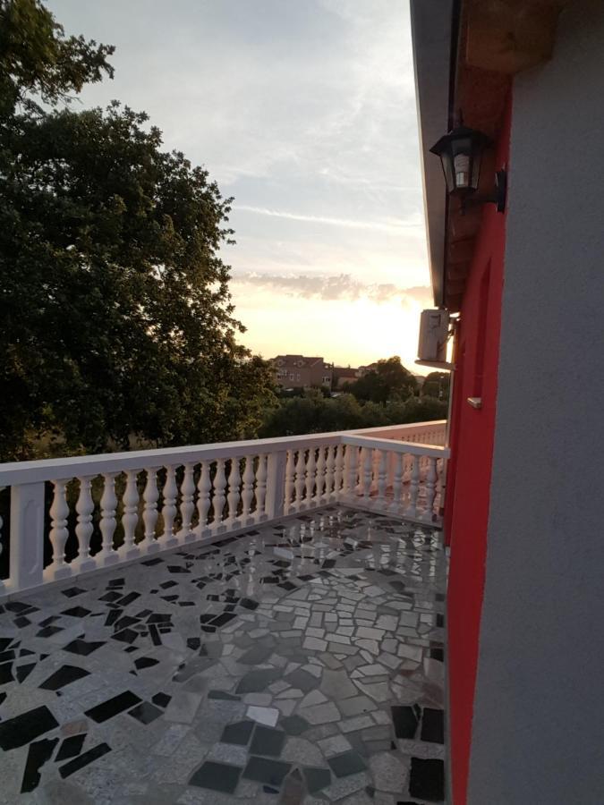 Apartments Megi Biograd Na Moru Exterior photo