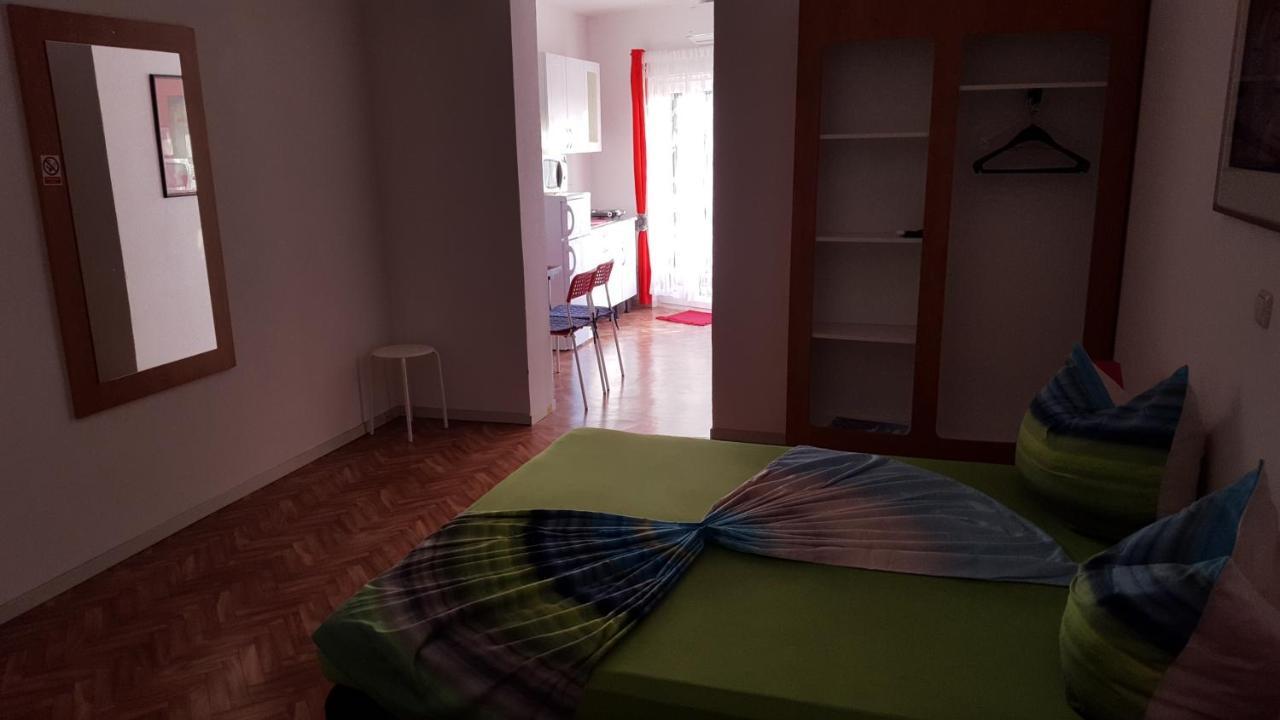 Apartments Megi Biograd Na Moru Exterior photo